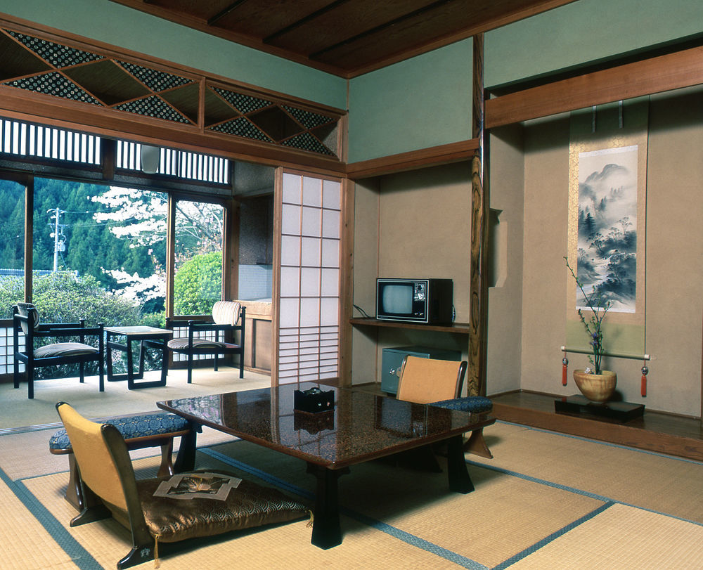Unryuso Hotel Shinshiro Exterior photo